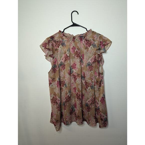 Torrid Floral Crinkle Chiffon Flutter Sleeve Blouse - Picture 2 of 9